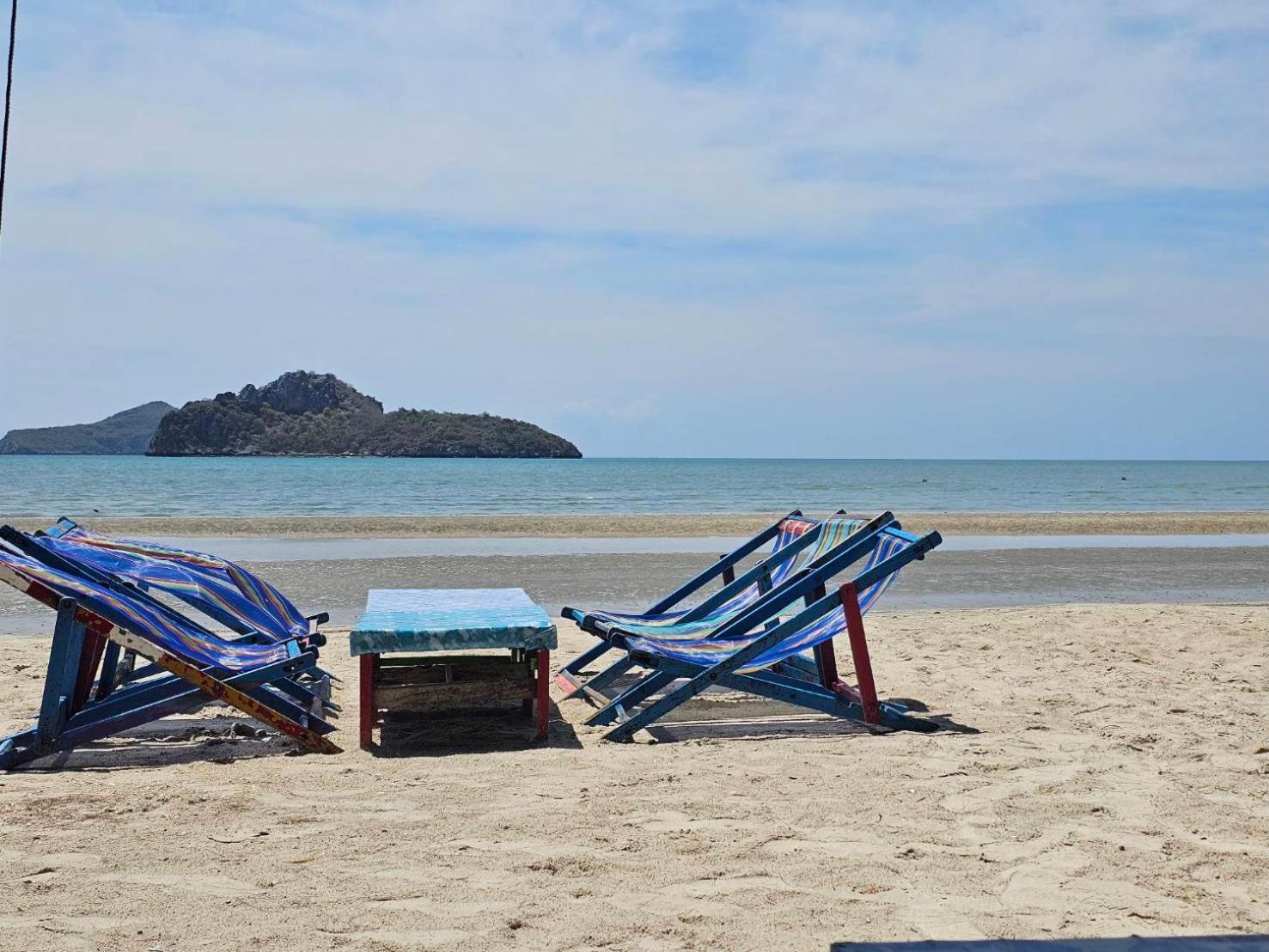 Ocean Blue Huahin Guesthouse Exteriér fotografie